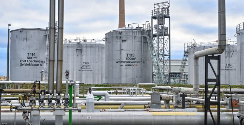 Berlin says Rosneft subsidiaries not impacted by US sanctions