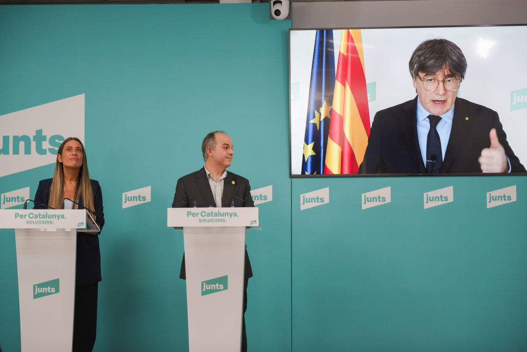Junts ends alliance with Spain’s ruling Socialists, leaving Sánchez weakened