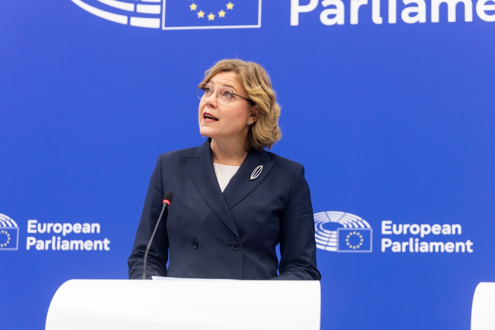 Commission to open EU’s privacy laws in digital simplification bid