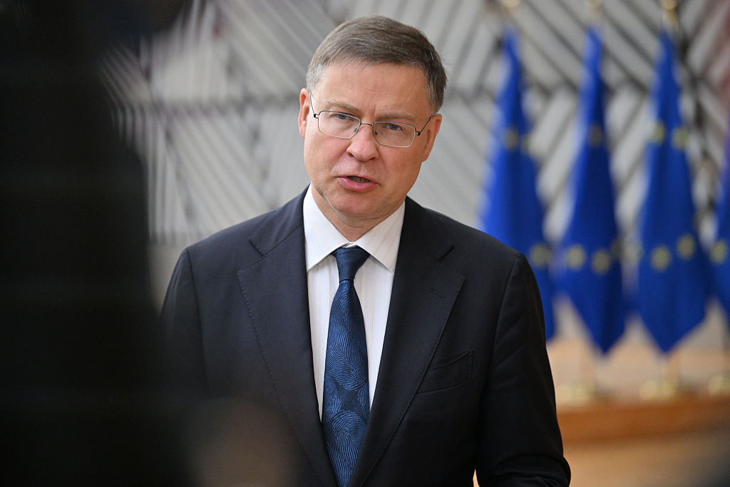 Brussels urges Romania to ‘stay the course’ on deficit-slashing measures