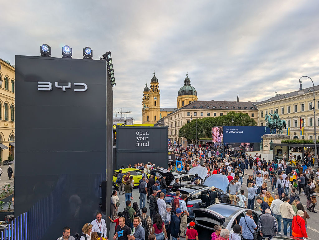 Chinese firms in EU enjoy rising profits despite surging East-West frictions