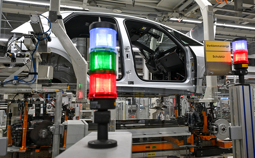 French, German, Italian business groups demands further deregulation