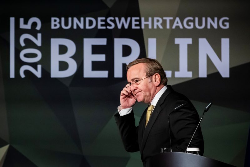 France can't override Dassault CEO on FCAS says German defence minister